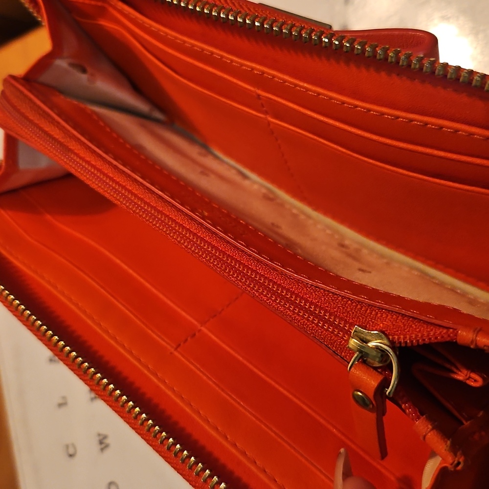 Kate Spade / Wallet - Picture 5 of 5